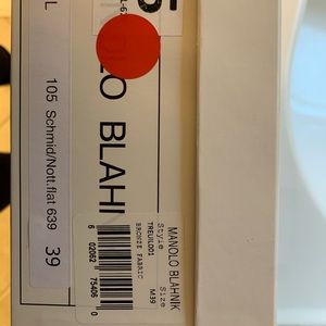 Brand new, never worn Manila Blahnik heels.